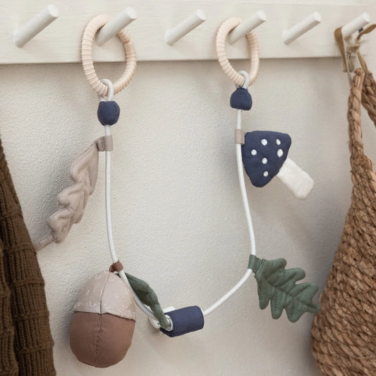 Sebra Barnevognskæde, blad/svamp/agern