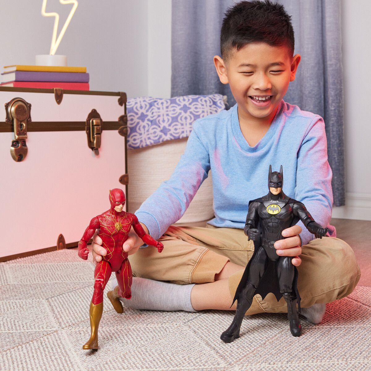 DC Flash Figure 30 cm - Young Flash