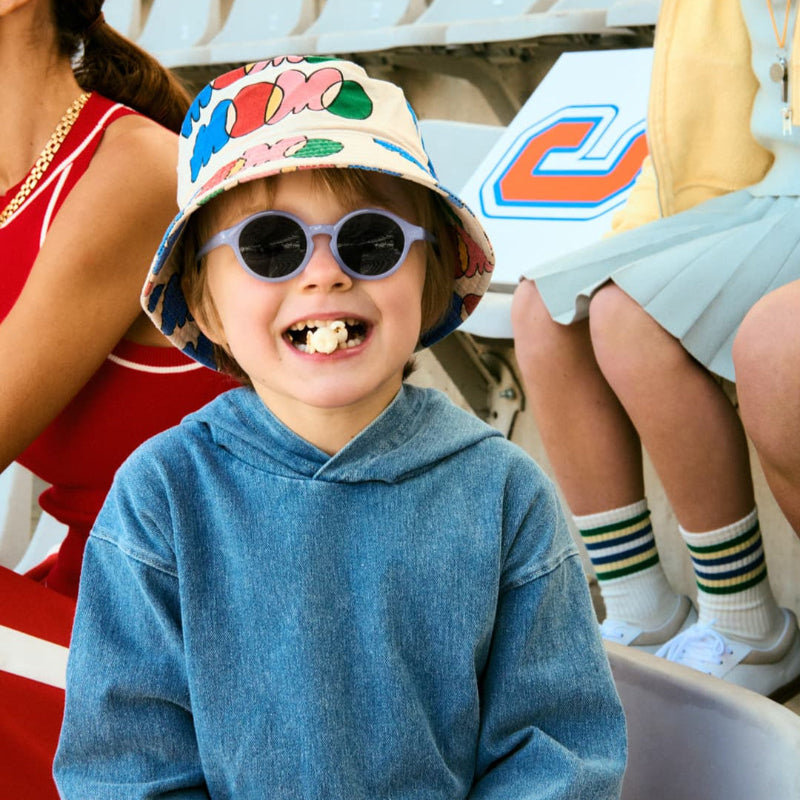 Lilla solbriller til børn.