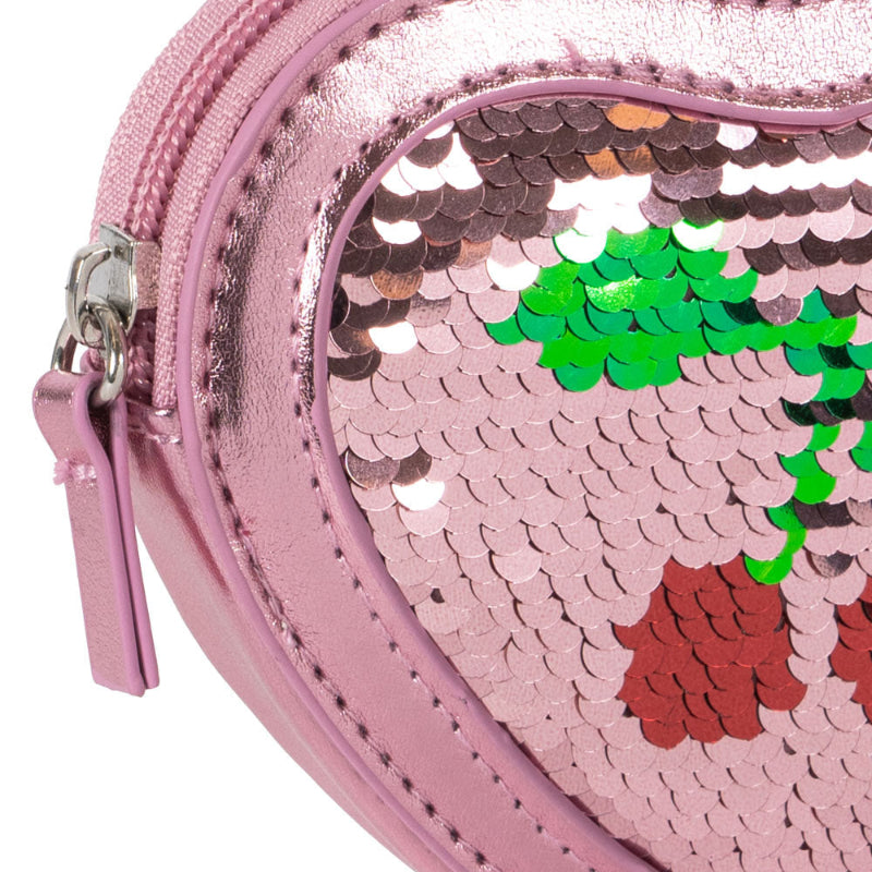 Hjerteformet pung med pallietter.