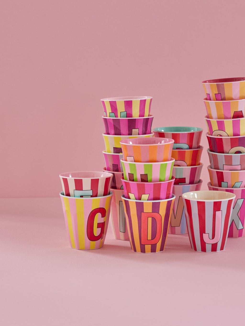 Rice Mellem Alfabetkop - Stripes - W