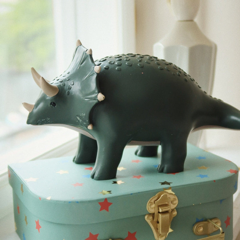 Dinoformet sparebøtte.