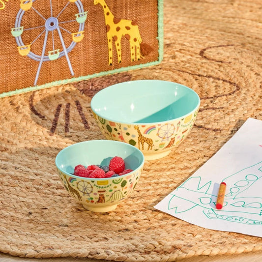 Mint skål med fun fair tema.