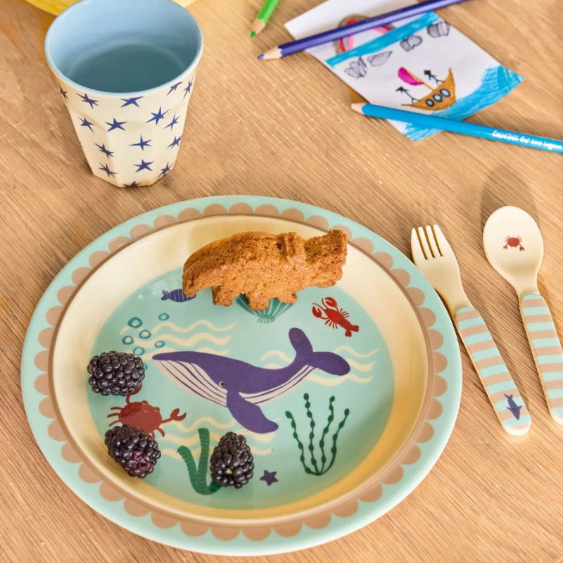 Ske og gaffel med ocean print.