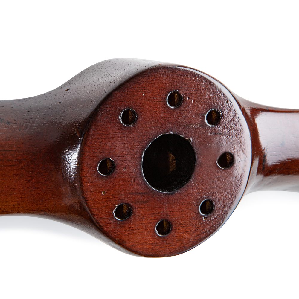 Authentic models small propeller, black/ivory