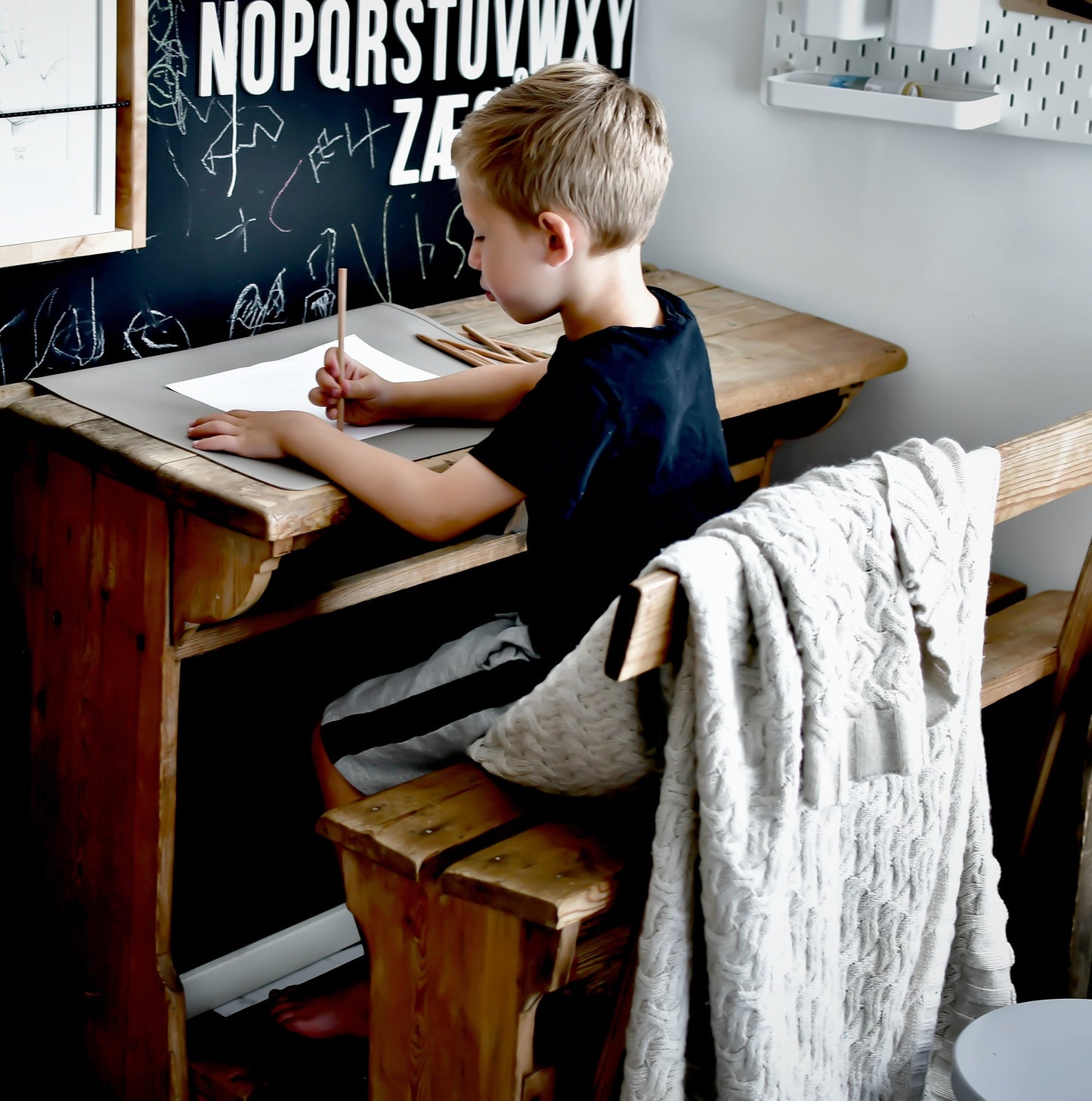 By Lille Vilde underlag Warm Grey - All About Kids Odense