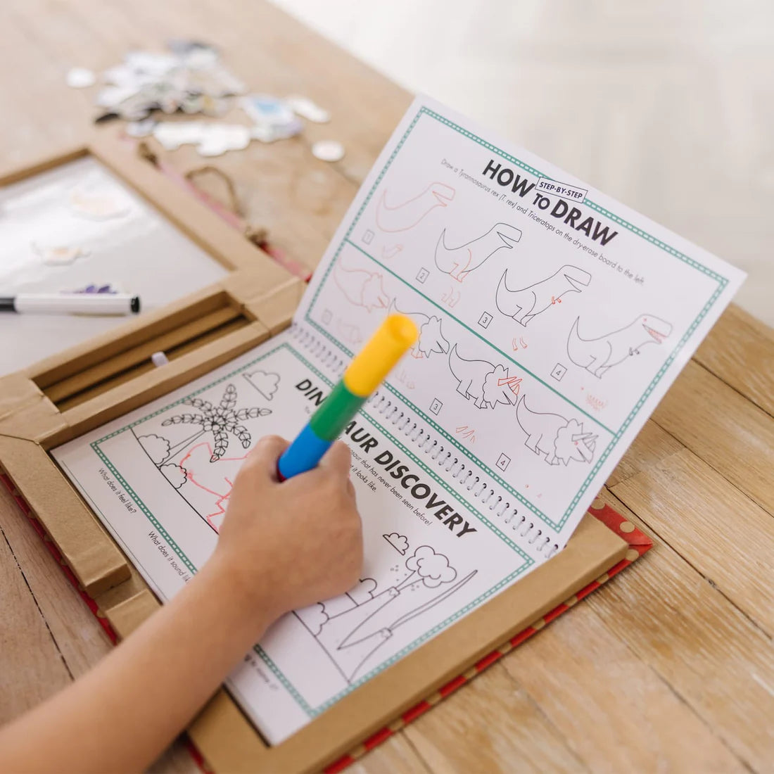 Melissa & Doug kreativitetskuffert, dino