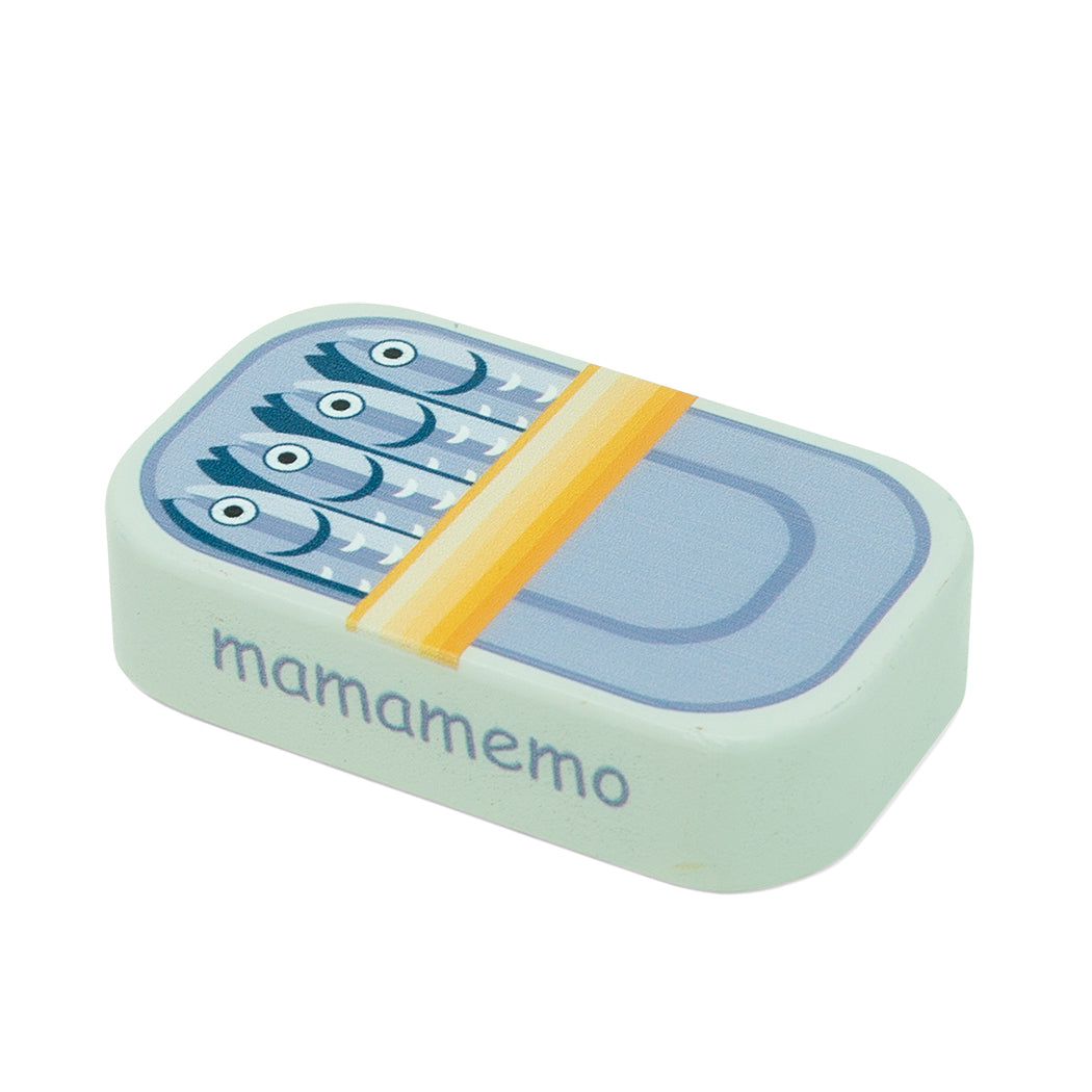 Mamamemo sardiner i dåse