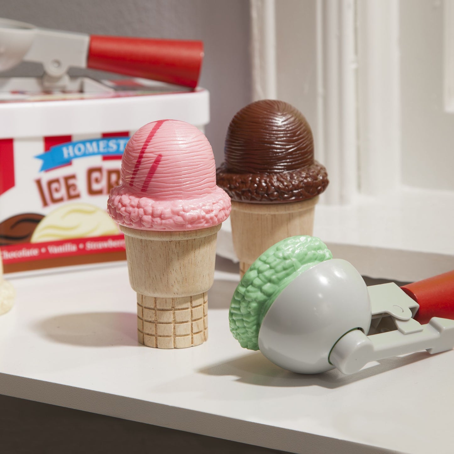Melissa & Doug scoop og stable Isvafler - All About Kids Odense