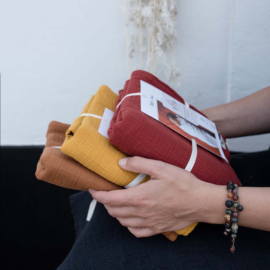 We're kids svøb, Sand