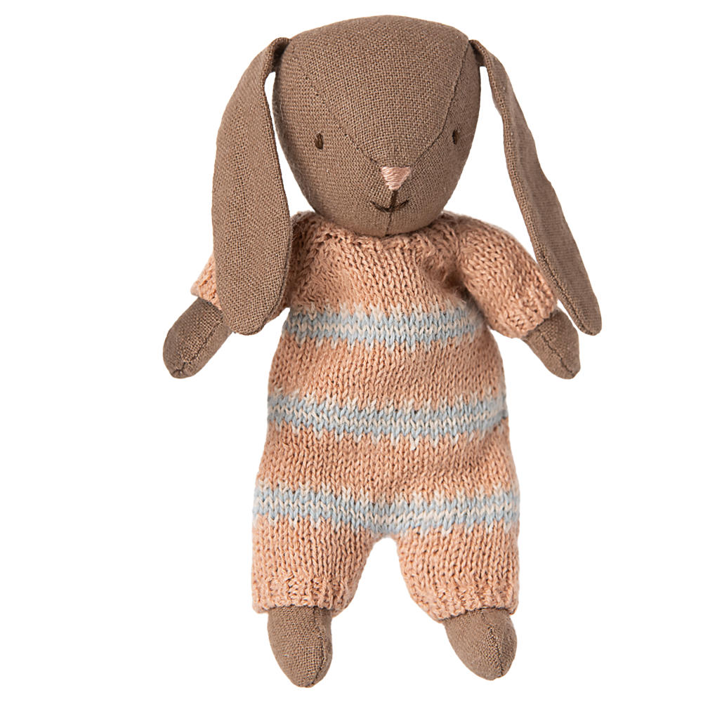 Maileg Kanin, Micro - Brun - Støvet rosa strikket dragt