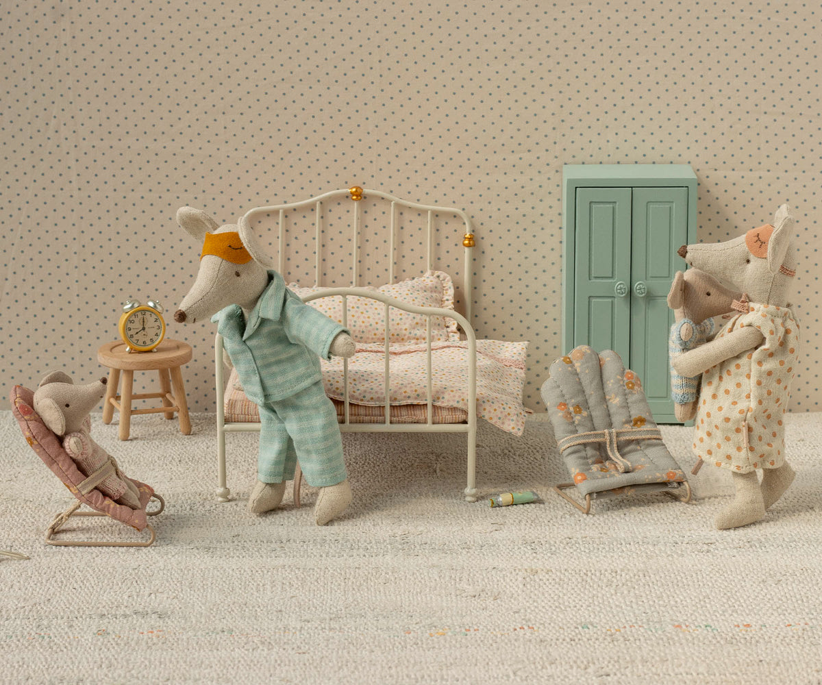 Pyjamas til Maileg Far mus.