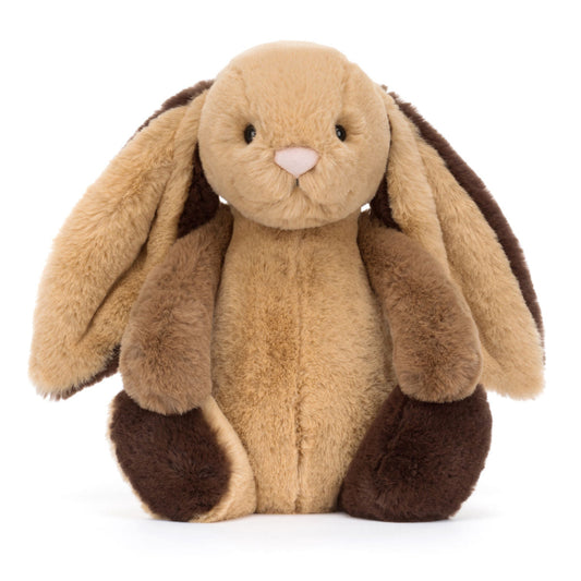Jellycat kaninbamse i flere nuancer af brun.