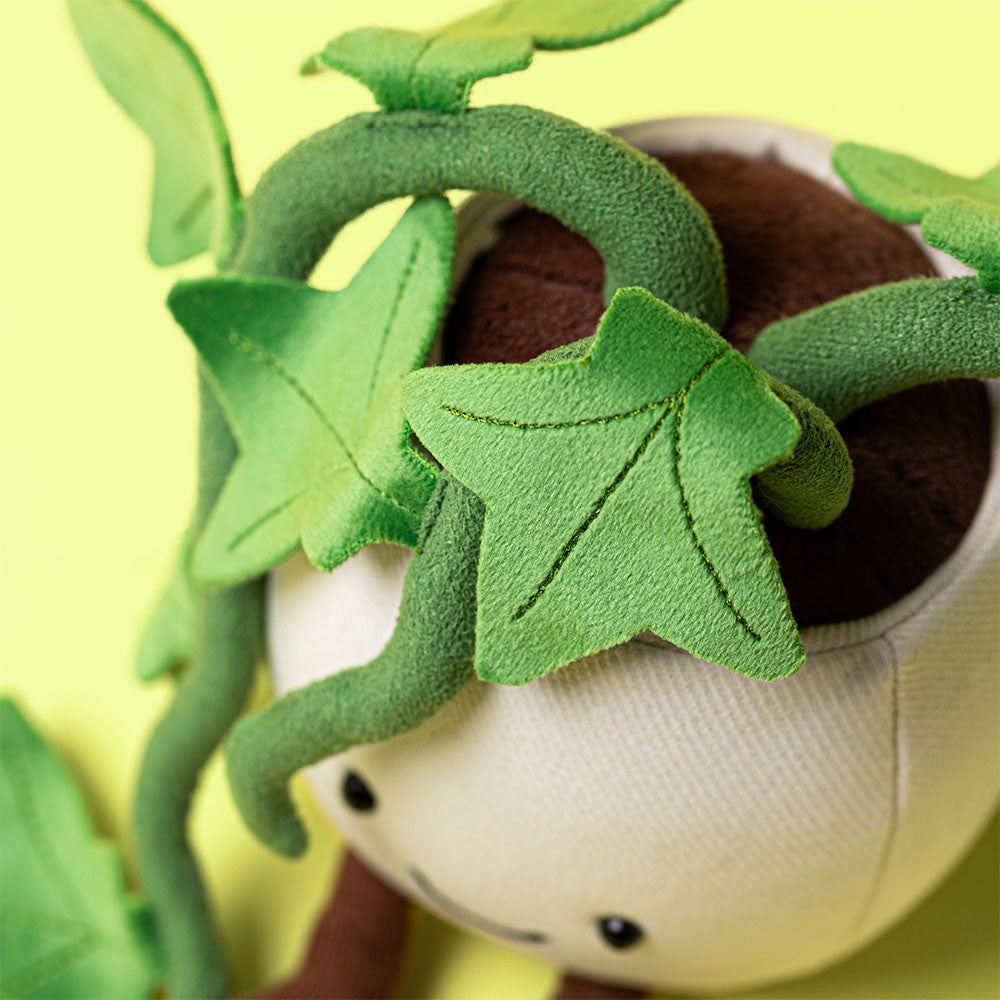 Jellycat Amuseables Efeu Klatreplante