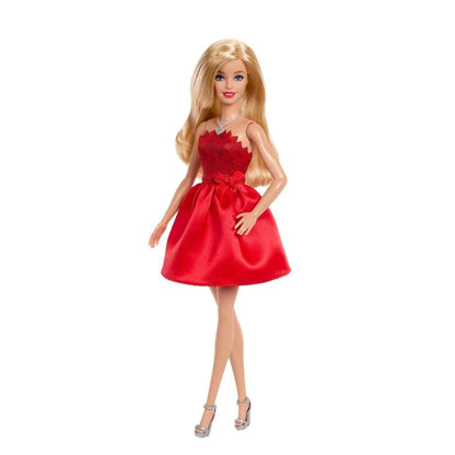 Barbie i rød kjole.