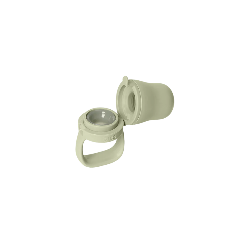 Bibs baby feeder.