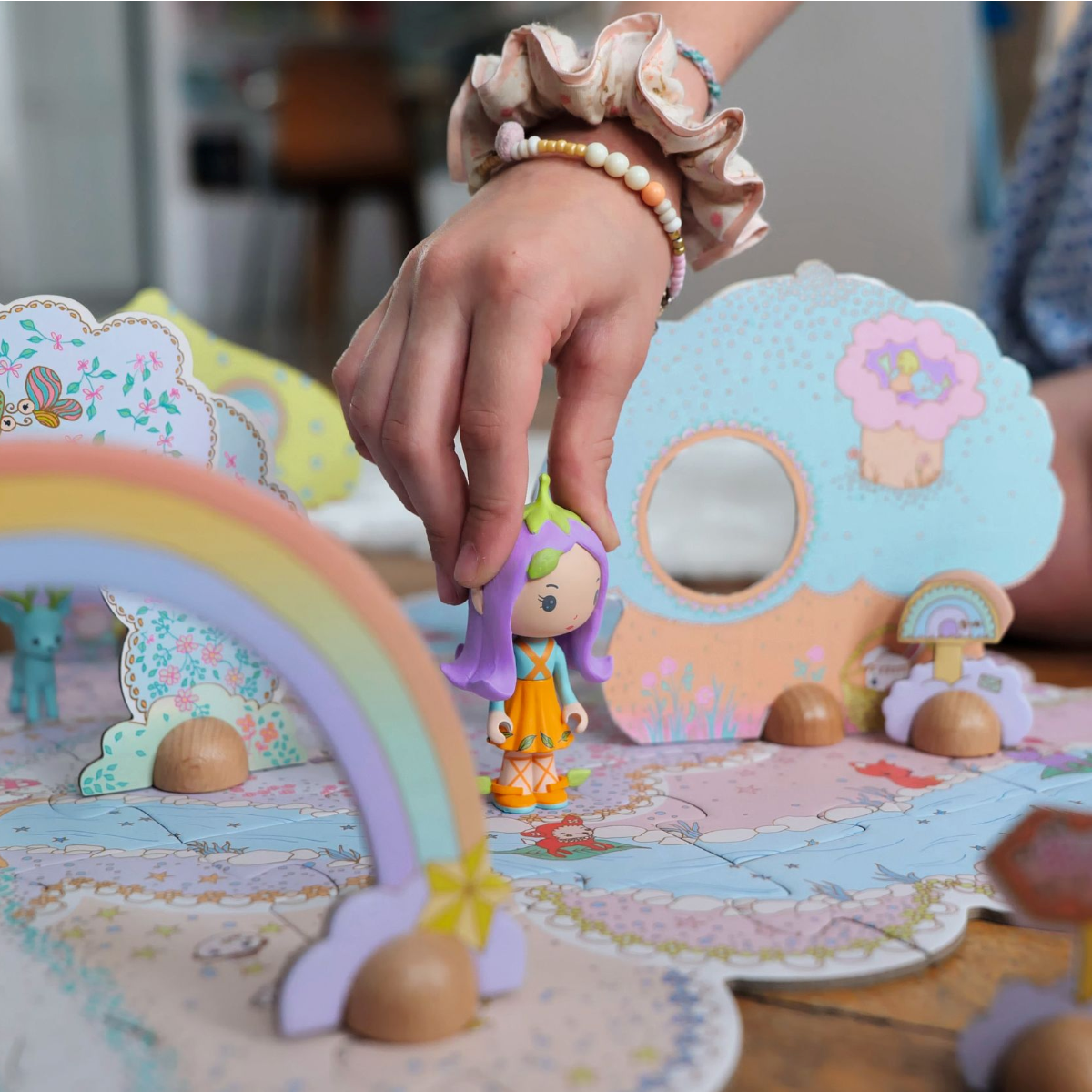 Djeco Tinyly, Puzzl'Up legeverden + Lily og hjort - 33 brikker