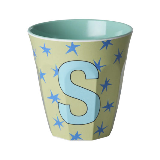 Rice Mellem Alfabetkop - Soft Green Stars - S