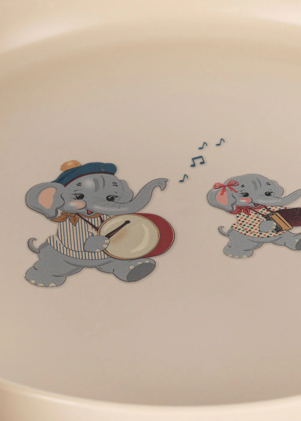 Konges Sløjd Spisesæt, Music parade