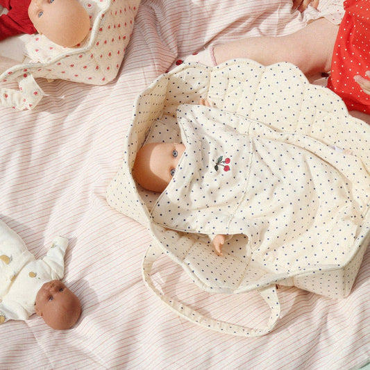 Konges Sløjd Dukkelift, Estate dot