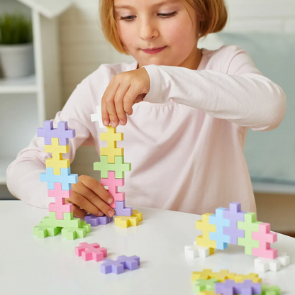 Plus-Plus BIG Lyserød metalkuffert - 70 stk