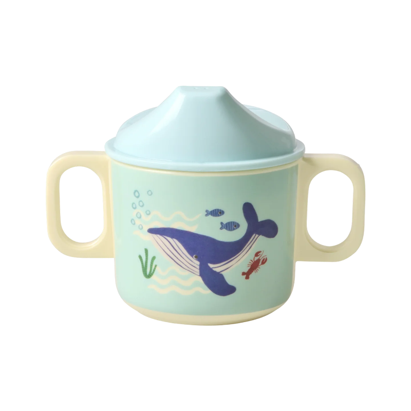 Babykop med ocean print.